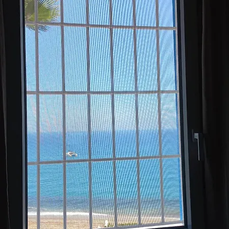 Casa Cuartel El Delfin Holiday home Malaga